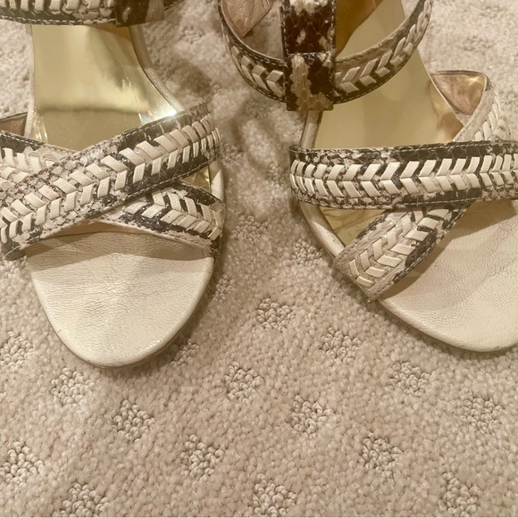 Michael Kors Sandals Size 7.5 - Picture 2 of 6